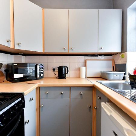 Pass The Keys Perfectly Located 3 Bed Home Close To The City คาร์ดิฟฟ์ ภายนอก รูปภาพ