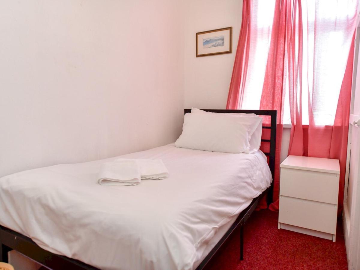 Pass The Keys Perfectly Located 3 Bed Home Close To The City คาร์ดิฟฟ์ ภายนอก รูปภาพ