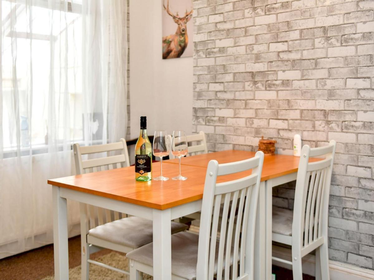 Pass The Keys Perfectly Located 3 Bed Home Close To The City คาร์ดิฟฟ์ ภายนอก รูปภาพ